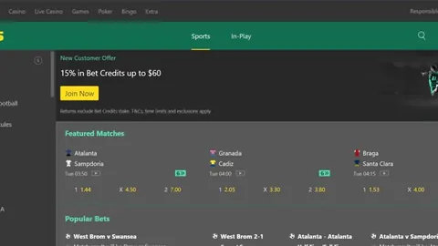 曼联官方确认卡瓦尼续约至2025年，携手再战三载