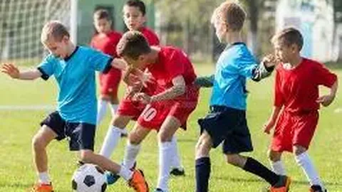 “英超9月最佳球员竞争激烈，哈兰德领跑榜单”